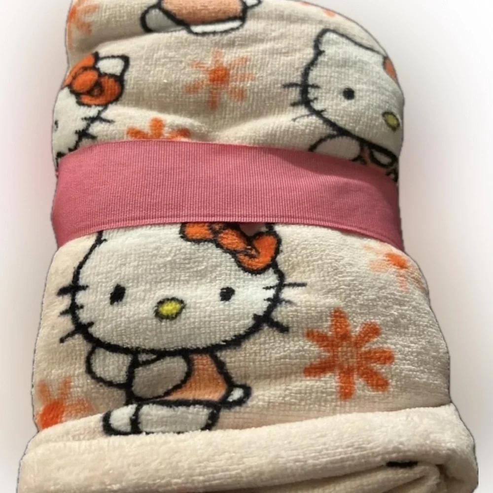 Hello Kitty Peach Cotton Hand Towels Set of 2